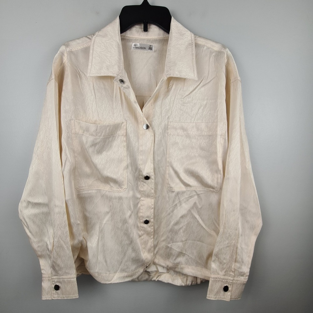 89th + Madison Womens Egret Textured Snap Front Utility Shirt S Drawstring Hem
